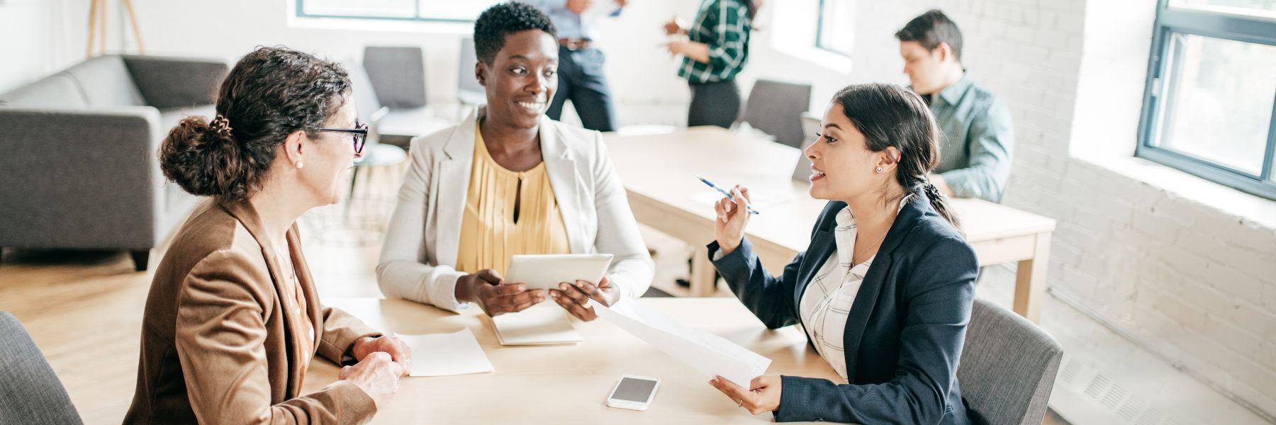 Cross-Cultural Digital Networking: Bridging the Gap Between Cultures in Online Business Relationships